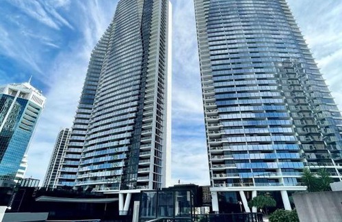 Surfers Paradise Apartment | Circle on Cavill FREE parking