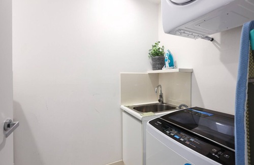 Surfers Paradise Apartment | Circle onCavill SubPenthouse 4BRM Lv52 Ocean View!