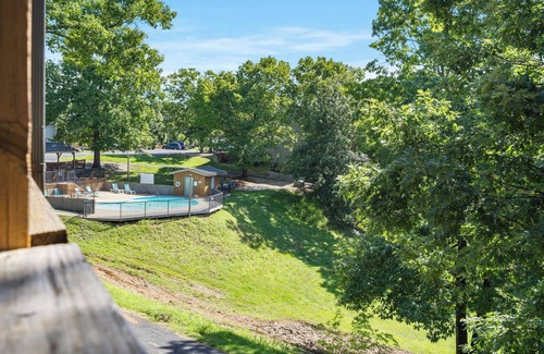 Notch Estates Condo | Circle Retreat Duo | 2 Units w/Shared Amenities