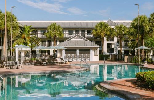 West Kissimmee Hotel | Cirrus