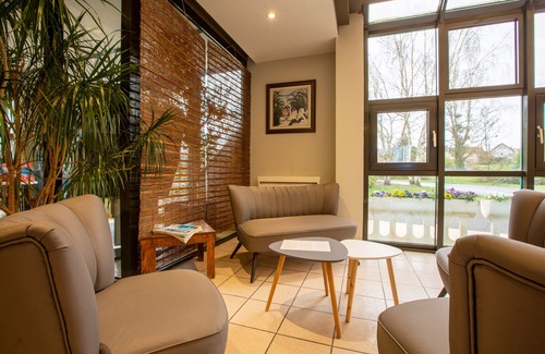 Romorantin-Lanthenay Hotel | Cit' Hôtel la Pyramide