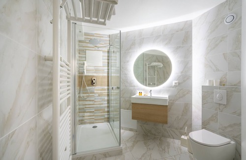 Romorantin-Lanthenay Hotel | Cit' Hôtel la Pyramide