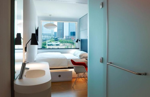 Historic Core Hotel | citizenM Los Angeles Downtown