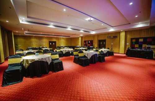 Bhopal Hotel | Citrus Prime Hotel & Resorts Bhopal