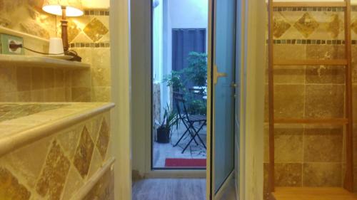 Monte Sacro Bed & Breakfast | Citta Giardino B&B