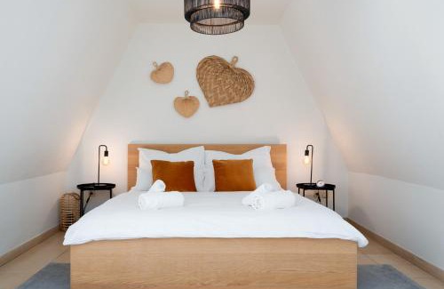 Hasselt Apartment | City apartment 3 BEDROOM, KITCHEN, WIFI, WORKSPACE, COFFEE, Central
