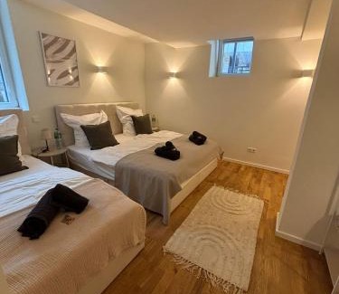 Bahnhofsviertel Apartment | City Apartment am Fluss