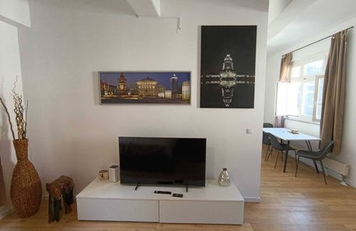 Mitte Apartment | City Apartment