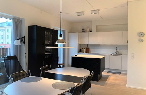 Frederiksberg Apartment | City Apartment in Frederiksberg with 2 bedrooms sleeps 4