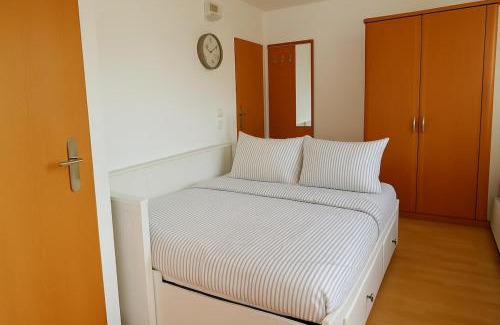 Liesing Apartment | City Apartment with Free Parking - Vienna South