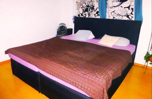Odenkirchen-Mitte Apartment | CITY APP # 2 ZKDB auf 68qm # Etage 4 im Hochhaus mit Aufzug # Ideal für Dates & Monteure & Abenteurer