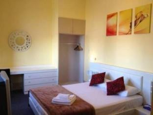 Darlinghurst Hotel | City Budget Hotel