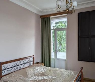 Kutaisi Apartment | City Center Apartment