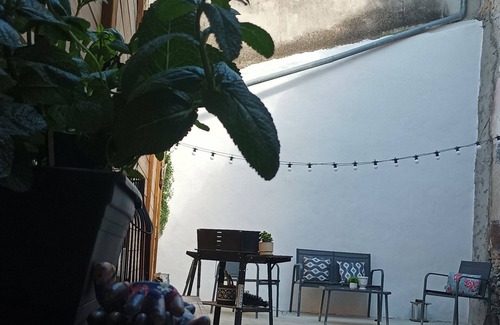 Ganges Apartment | City center apartment with terrace 5 minutes from all water sports activities