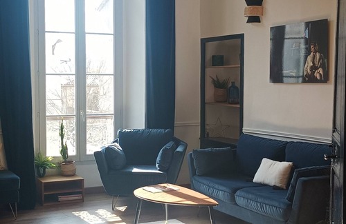 Ganges Apartment | City center apartment with terrace 5 minutes from all water sports activities