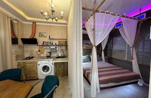 Didube Apartment | City Center Beach side Hut
