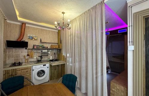 Didube Apartment | City Center Beach side Hut