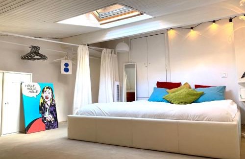 Croulebarbe Apartment | City Center Loft
