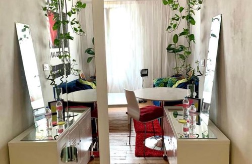 Croulebarbe Apartment | City Center Loft