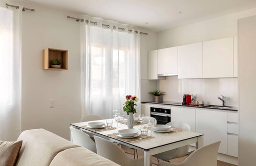 Lugano Apartment | City Center Luxury with AC & Free Parking