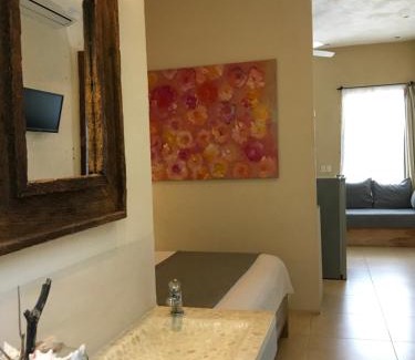 Chichen Itza - Valladolid House | City Center Studyo "Casa Natural"