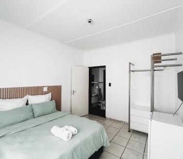 Windhoek West House | City Central Self-catering