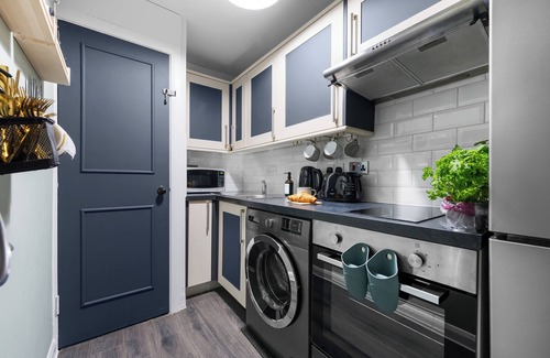 Whitechapel Apartment | City Centre Oasis near Liverpool Street