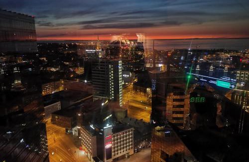 Maakri Apartment | City Centre Sky View Apartment on 27th Floor