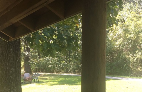 Harrison Cabin | “City Close and Country Quiet” Lovely Little Cedar Cabin on 18 Acres!