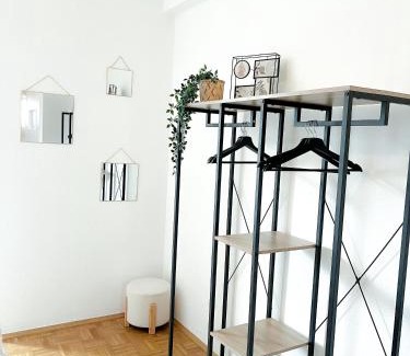 Holsterhausen Apartment | City Comfort Essen - Wohndomizil mit Balkon, Büro und Netflix