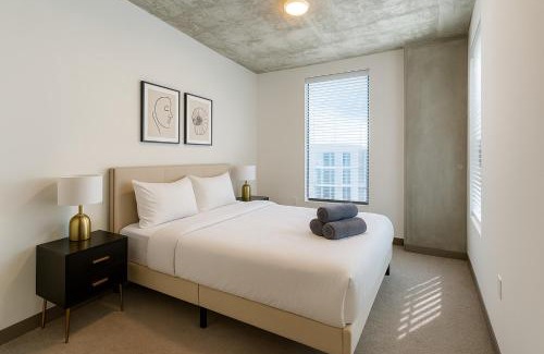 Five Points South Apartment | City Escape 2BR Apt with Resort Amenities