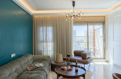 Jerusalem Apartment | City Lights 4 BR Stunning Apart