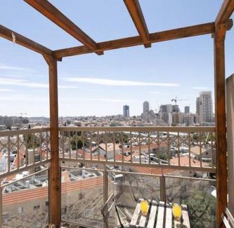 Jerusalem Apartment | City Lights 4 BR Stunning Apart