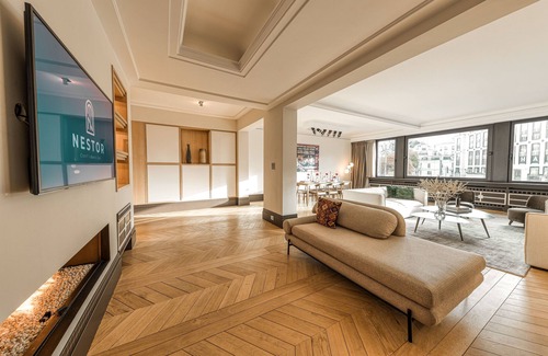 Postel Apartment | City Luxury 3BR Prime Location