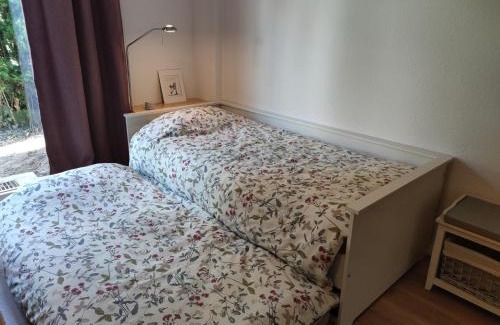 Suedstadt Apartment | City Nest - Große gemütliche Ferienwohnung mit Terrasse, zentral gelegen, für Paare, Familien und Hunde!