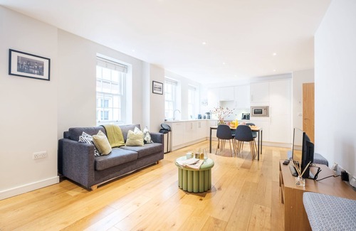Billingsgate Apartment | City of London Cosy 2 Bedroom