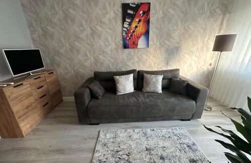 Erzsebetfalva Apartment | City Park Apartman