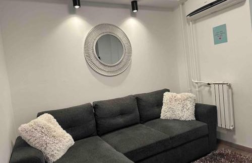Zuglo Apartment | City Park Little Flat.