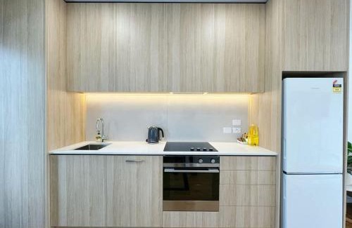 Grey Lynn House | City & Ponsonby Center Side 2 BDR Townhouse vs AC