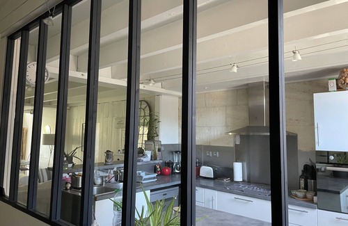 Bordeaux House | City relaxation with pool and air conditioning