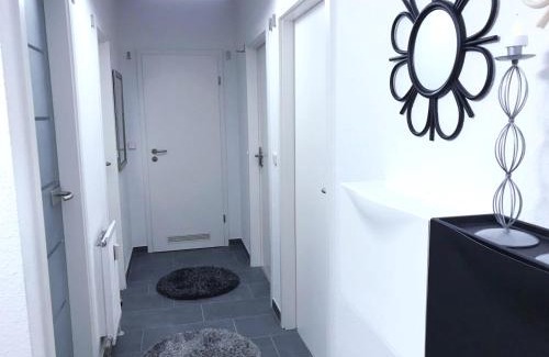 Mannheim Apartment | City Suite - 5 Min to HBF