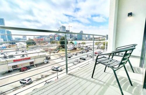 East Village Apartment | City View Apartment In Downtown!