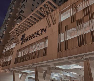Mabolo Apartment | City View at The Persimmon Studios