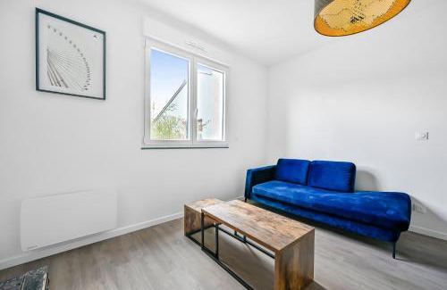Evreux Apartment | CityLodge Evreux - Spacieux 40m2 1 ch Parking WiFi - Proche Centre & Gare