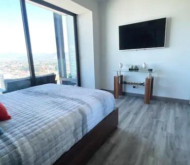 Rohrmoser Apartment | CityScape Properties 20th floor Studio 24-7 Concierge Amenities