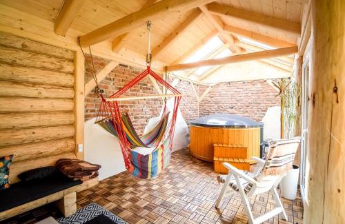 Male Ciche Bed & Breakfast | Ciukrowa Chatka Sauna & Jacuzzi