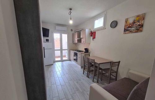 Monserrato Apartment | Civic 14 Apartment 01 - Modern & Bright