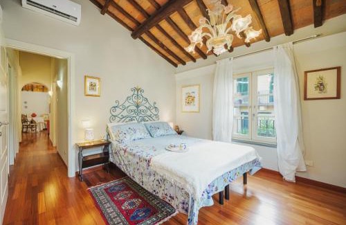 Lucca Historical Center Apartment | Civico 54