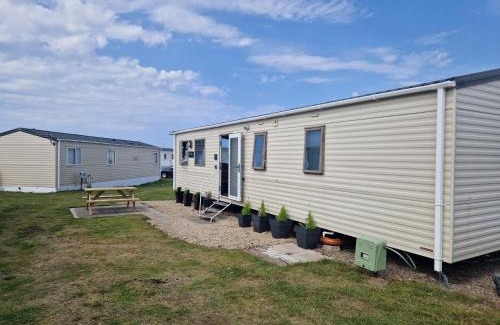 Lossiemouth Ski Chalet | Cladach