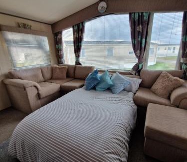 Lossiemouth Ski Chalet | Cladach